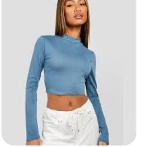 Sunday Best Sky Blue Turtleneck Crop Top small